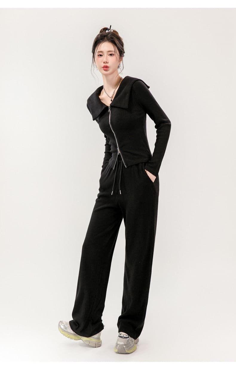 Maya Comfortable Winter Premium Trackset - Black image